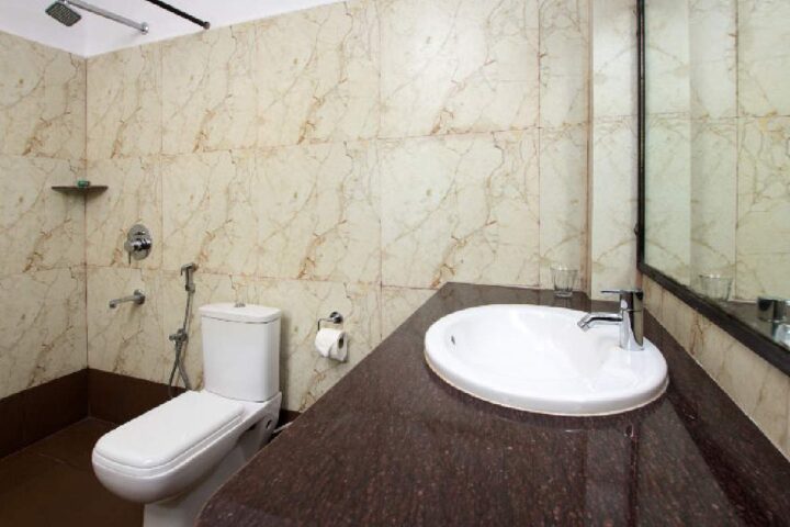 PENT HOUSE APARTMENTS